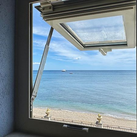 Maremare Apartments จีอาร์ดีนี นักซอส ภายนอก รูปภาพ