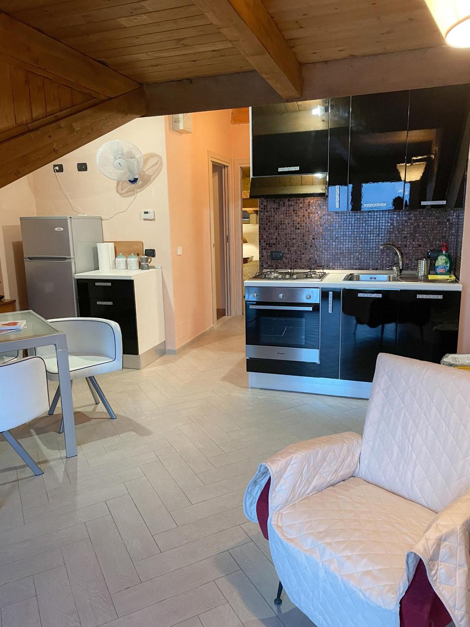 Maremare Apartments จีอาร์ดีนี นักซอส ภายนอก รูปภาพ