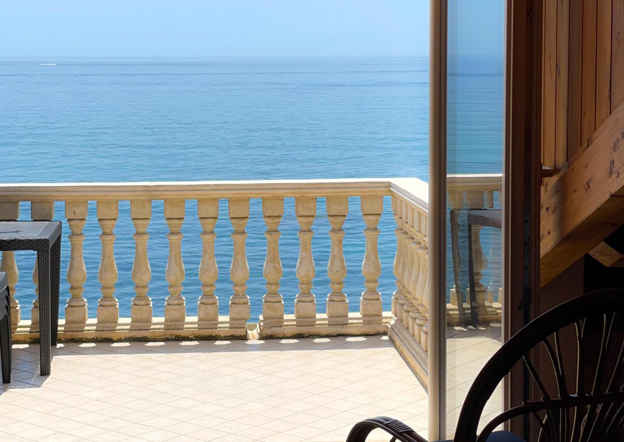 Maremare Apartments จีอาร์ดีนี นักซอส ภายนอก รูปภาพ